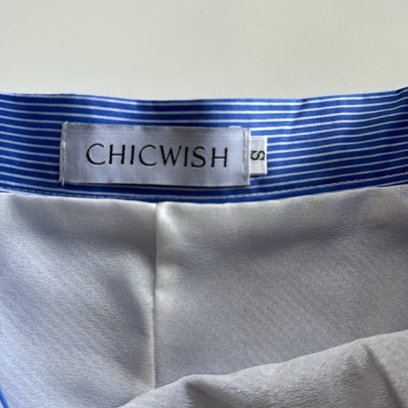 Chicwish  RUFFLE TIERED FRILL HEM SKIRT IN BLUE STRIPES, size S - Picture 15 of 17